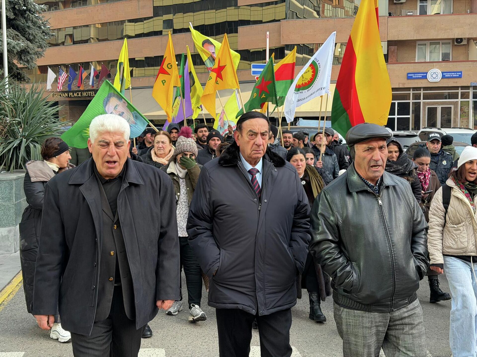 Курдская община Армении организовала акцию протеста около офиса ООН (22 января 2026). Еревaн Курдская община Армении организовала акцию протеста около офиса ООН (22 января 2026). Еревaн - Sputnik Армения, 1920, 22.01.2026