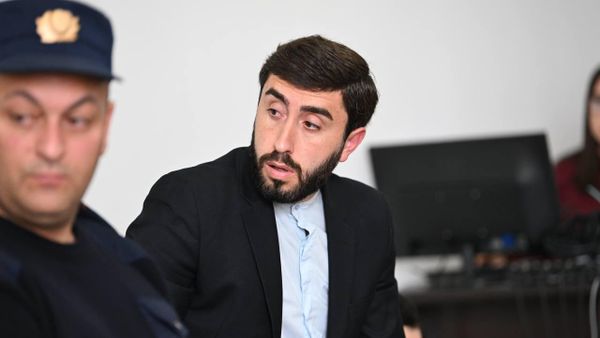Степан Асатрян (бывший отец Арам) на первом заседании суда по делу епископа Мкртича Прошяна (26 января 2026). Аштарак - Sputnik Армения