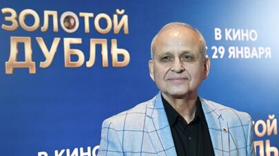 Президент Союза ветеранов футбола России Александр Мирзоян на премьере фильма "Золотой дубль" в кинотеатре "Синема парк Мосфильм" (26 января 2026). Москвa