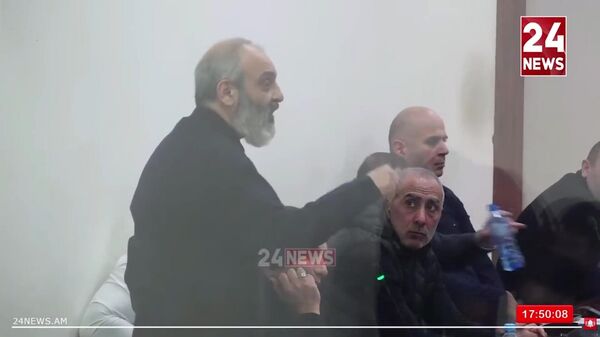 Եվս մեկ զրպարտիչ. Բագրատ սրբազանը՝ Արարատ Միրզոյանի հայտարարության մասին - Sputnik Արմենիա