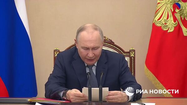 Путин на заседании комиссии по вопросам военно-технического сотрудничества - Sputnik Армения