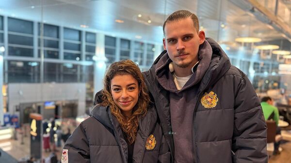 Կարինա Ակոպովան և Նիկիտա Ռախմանինը - Sputnik Արմենիա