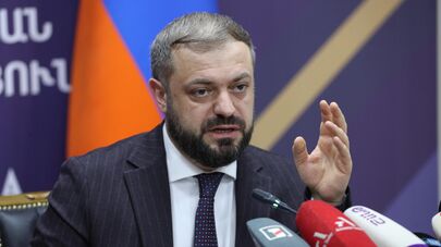 Министр экономики Геворг Папоян проводит пресс-конференцию (6 февраля 2026). Еревaн