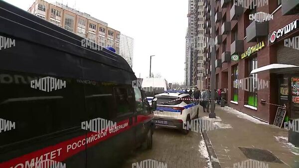 Первые кадры с места покушения на генерал-лейтенанта Минобороны РФ Владимира Алексеева - Sputnik Армения