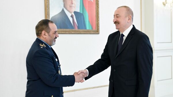  Ազիզ Նասիրզադեն ու Իլհամ Ալիևը  - Sputnik Արմենիա