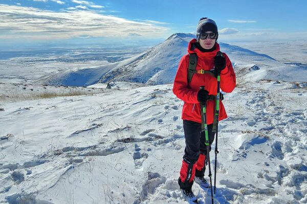 «Արմլենդ» արկածային ակումբի անդամներից մեկը լեռներում - Sputnik Արմենիա