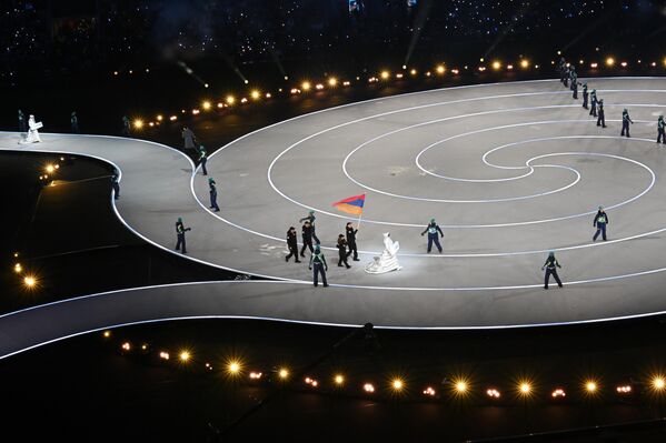 Հայաստանի հավաքականը Միլանի Ձմեռային օլիմպիական խաղերի բացման արարողության ժամանակ - Sputnik Արմենիա