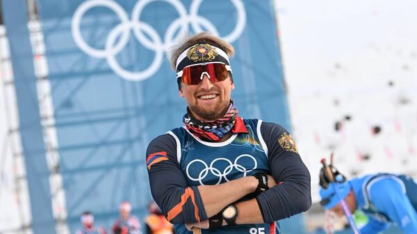 Микаэл Микаэлян на Зимней Олимпиаде (8 февраля 2026). Италия - Sputnik Արմենիա