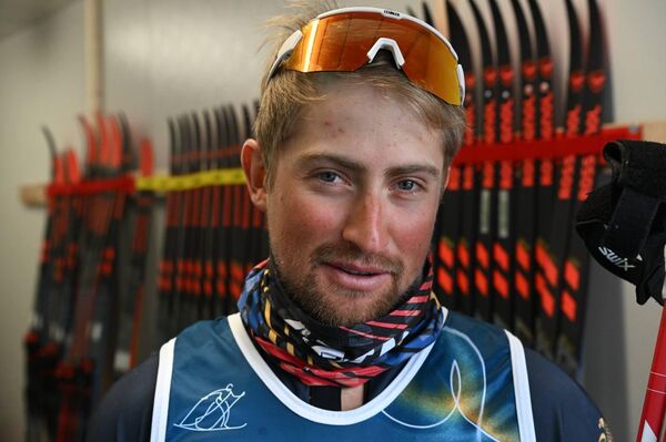 Микаэл Микаэлян на Зимней Олимпиаде (8 февраля 2026). Италия - Sputnik Армения