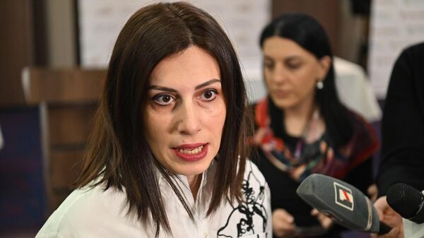 Министр здравоохранения Анаит Аванесян на церемонии подписания документа с частными страховыми компаниями (9 февраля 2026). Еревaн - Sputnik Армения