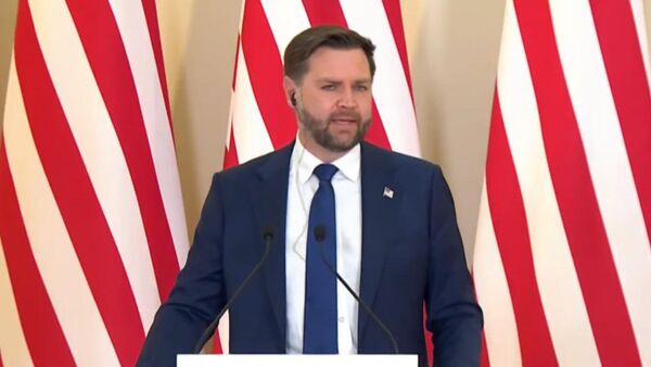 Ջեյ Դի Վենսը Երևանում - Sputnik Արմենիա