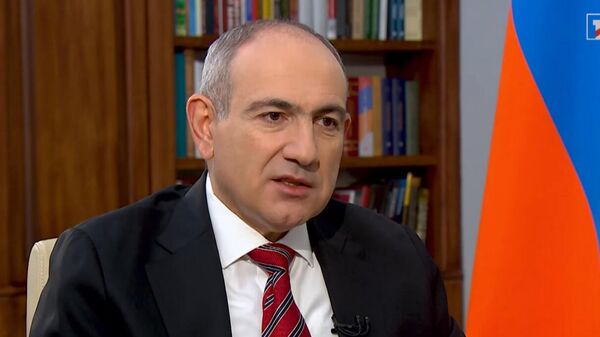 Интервью премьер-министра Никола Пашиняна Общественному телевидению (10 февраля 2026). Еревaн - Sputnik Армения