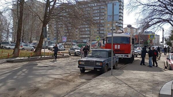 Ситуация у Анапского индустриального техникума (11 февраля 2026). Анапа - Sputnik Армения