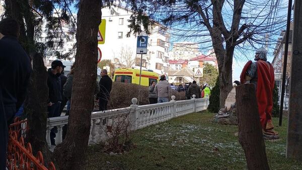 Անապայի տեխնիկումի մոտ - Sputnik Արմենիա