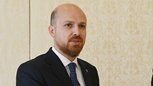 Президент Всемирной конфедерации этноспорта Билал Эрдоган на встрече с президентом Азербайджана (5 марта 2022). Баку - Sputnik Армения