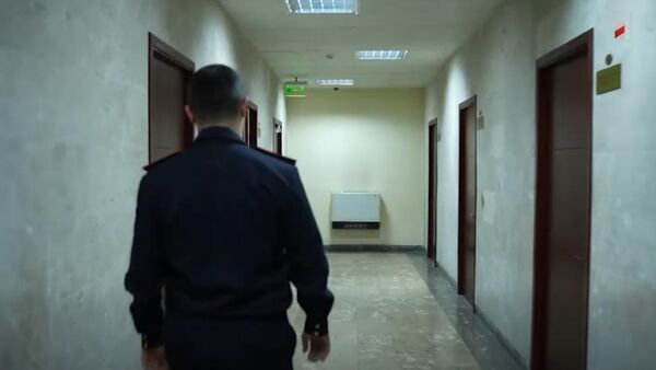 ՊԵԿ պաշտոնատար անձանց գործողությունների հետևանքով պետությանը պատճառվել է առանձնապես խոշոր չափերի գույքային վնաս. նրանց վերաբերյալ քրեական վարույթն ուղարկվել է դատարան: - Sputnik Արմենիա