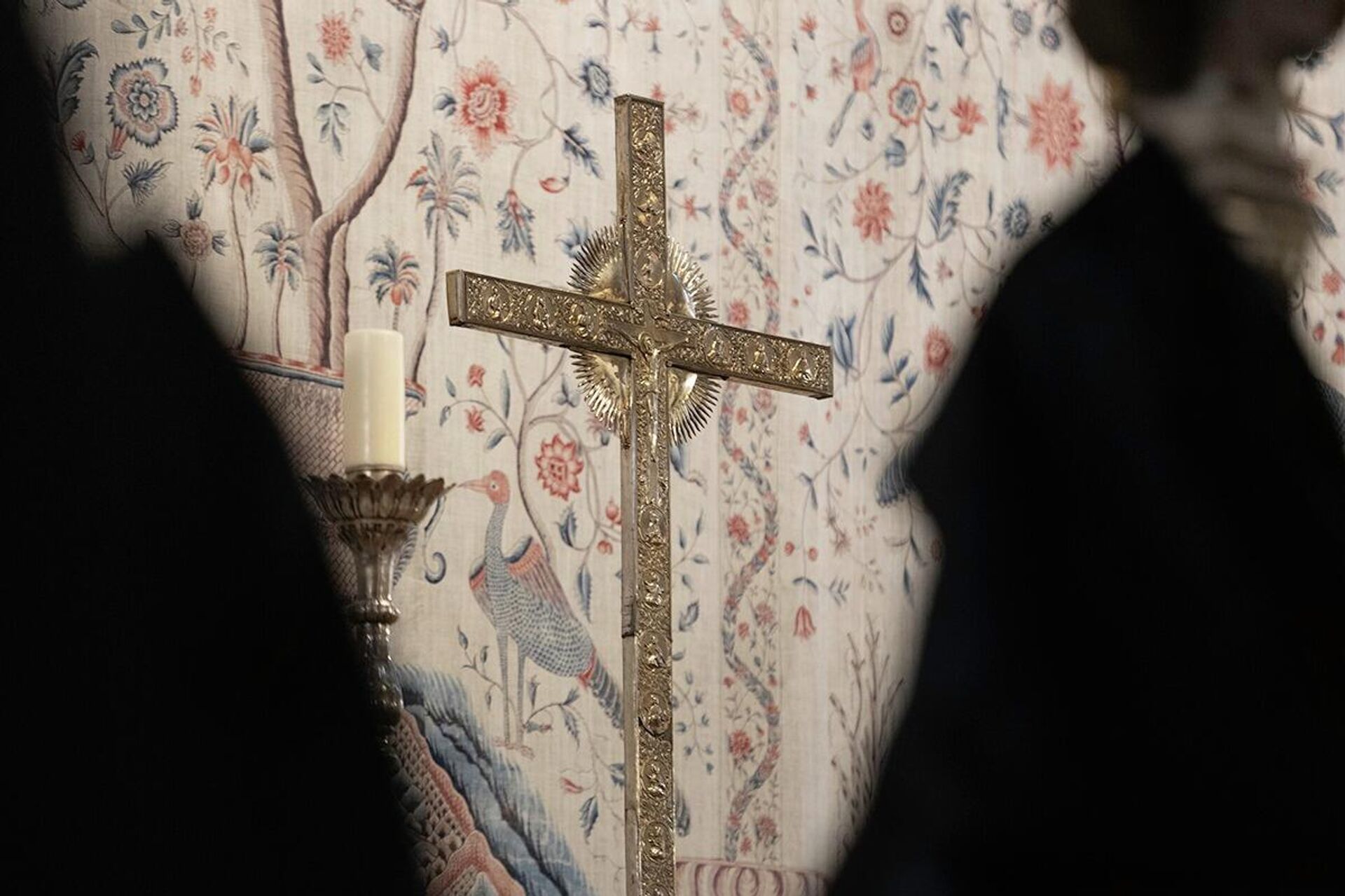 Крест в церкви в Эчмидзине - Sputnik Армения, 1920, 18.02.2026