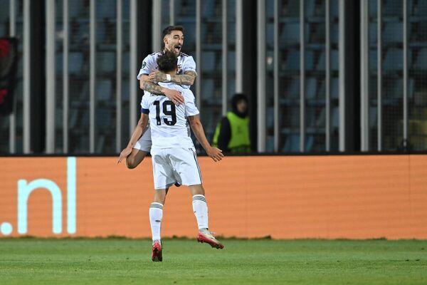 «Նոայի» ֆուտբոլիստները տոնում են գոլը - Sputnik Արմենիա