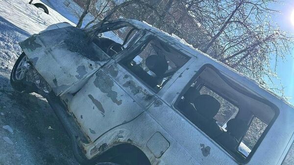 Пострадавший от ударов ВСУ автомобиль (21 февраля 2026). Белгородская область - Sputnik Армения