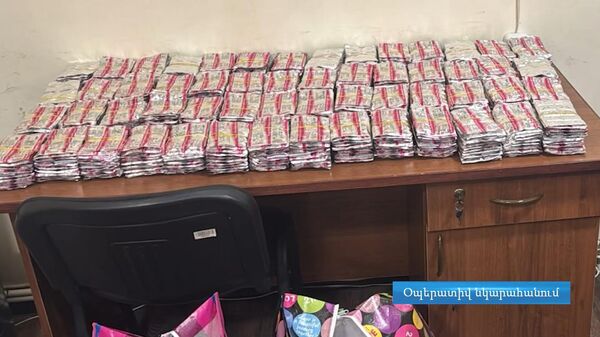 Թբիլիսի-Երևան մարդատար գնացքով փորձել են ներկրել մաքսային հսկողությունից թաքցված 45.5 կգ դեղորայք  - Sputnik Արմենիա