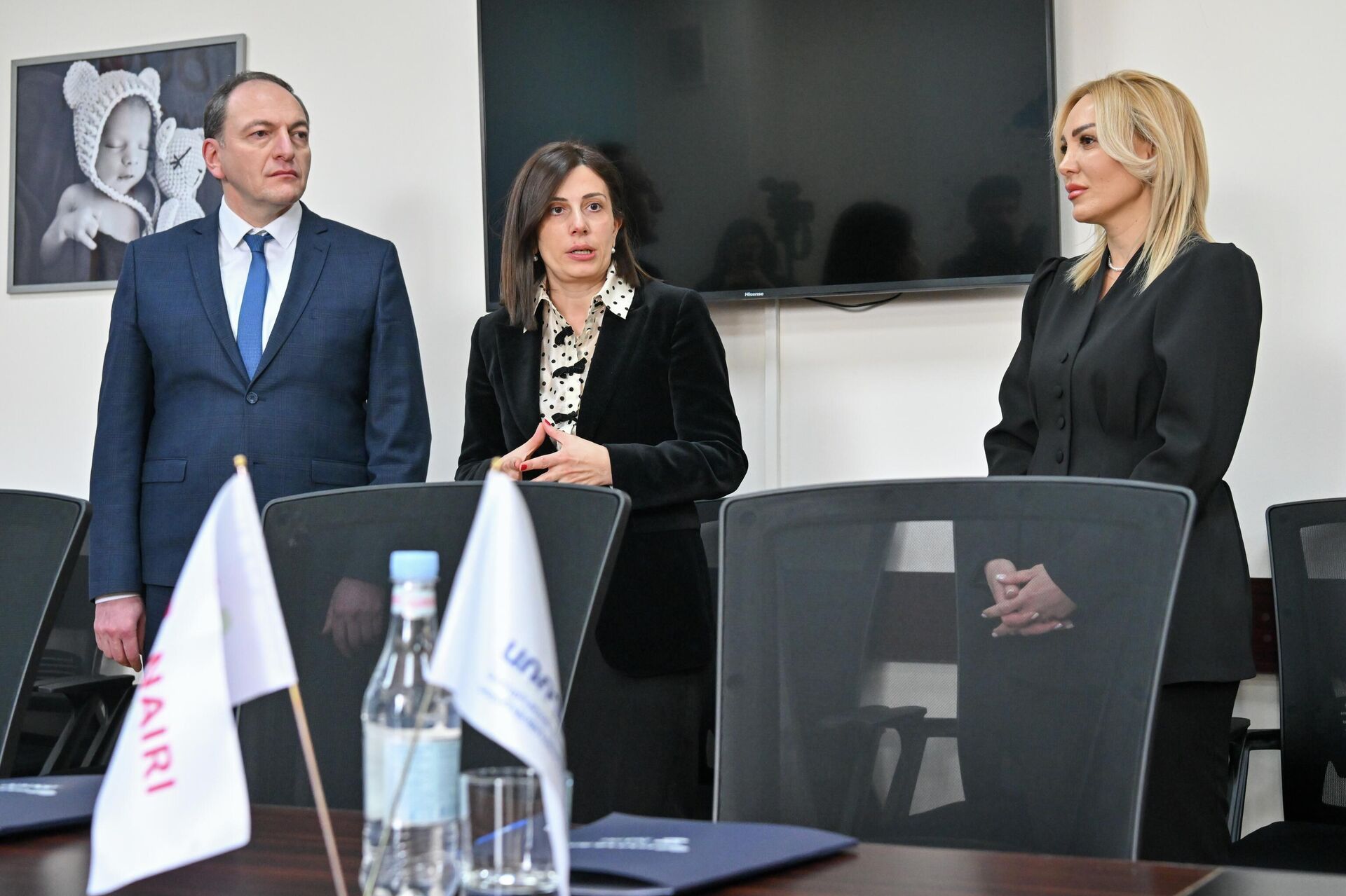 Министр здравоохранения Анаит Аванесян на церемонии подписания меморандума между Фондом всеобщего медицинского страхования с частными страховыми компаниями (25 февраля 2026). Еревaн - Sputnik Արմենիա, 1920, 25.02.2026