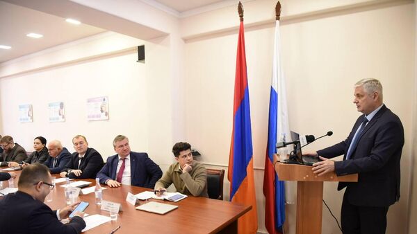 Открытие Международной аналитической программы Евразийский диалог. Армения (26 февраля 2026). Еревaн - Sputnik Армения