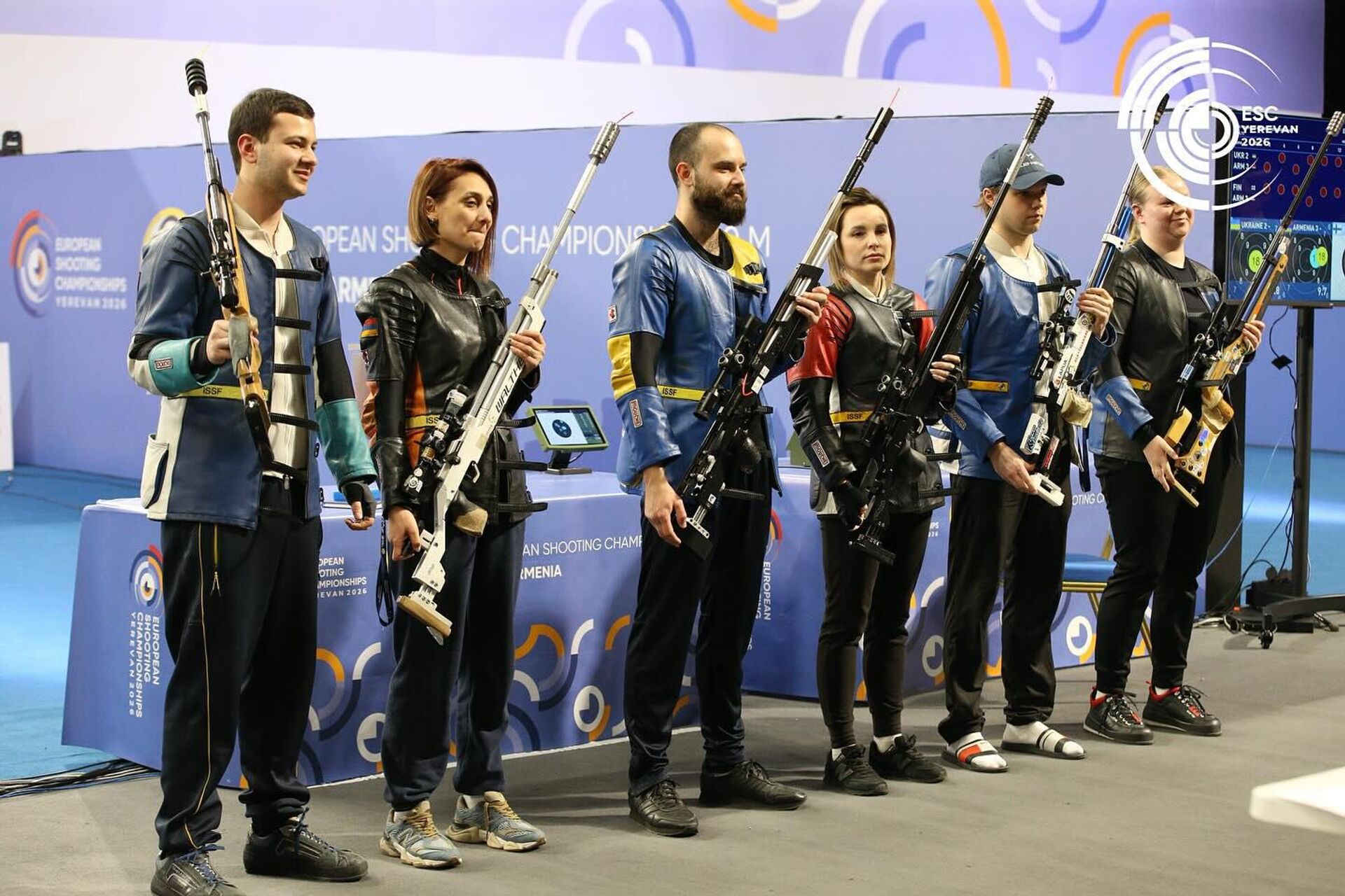 Пара Лилит Мкртчян и Айк Минасян (Армения) завоевала серебряную медаль в смешанном командном соревновании движущаяся мишень на Чемпионате Европы (2 марта 2026). Еревaн - Sputnik Армения, 1920, 02.03.2026