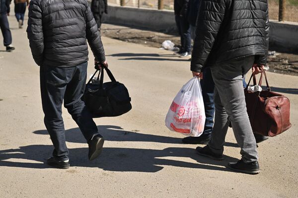 Движение через КПП осуществляется в штатном режиме - Sputnik Армения