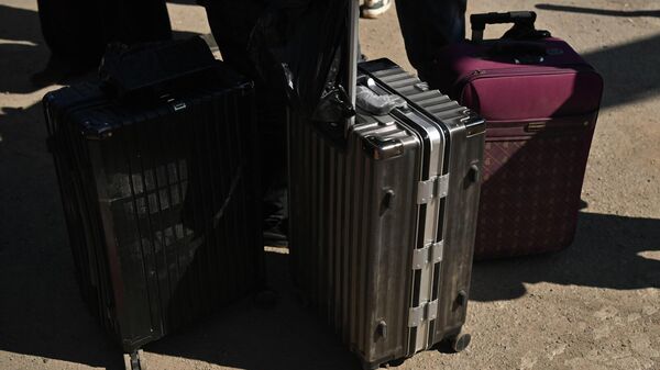 Տարբեր երկրների քաղաքացիները Մեղրու անցակետում - Sputnik Արմենիա