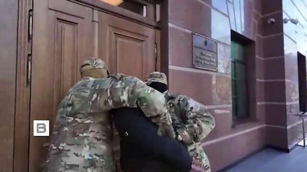 ФСБ задержала жителя Крыма за шпионаж в пользу военной разведки Украины - Sputnik Армения