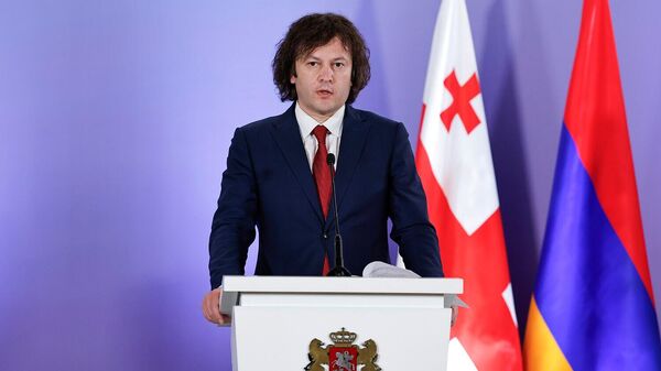 Премьер-министр Грузии Ираклий Кобахидзе на совместной с армянским коллегой пресс-конференции по итогам встречи (4 марта 2026). Тбилиси Премьер-министр Грузии Ираклий Кобахидзе на совместной с армянским коллегой пресс-конференции по итогам встречи (4 марта 2026). Тбилиси - Sputnik Армения