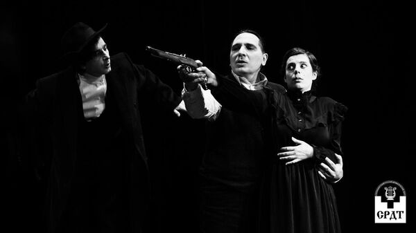 В день своего рождения Степанакертский Русский Драматический Театр представит широкой публике премьерный телевизионный спектакль по мотивам произведений Антона Павловича Чехова – Медведь и Предложение - Sputnik Армения