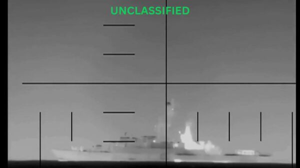 Момент удара по иранскому военному кораблю у берегов Шри-Ланки - Sputnik Армения