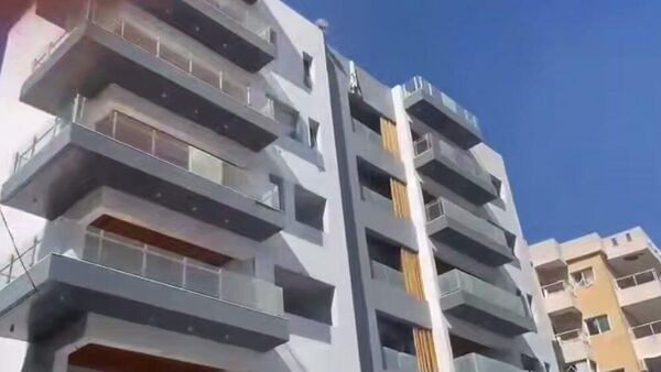 Разрушенный в результате воздушной атаки Дом русской культуры в Ливане  - Sputnik Армения