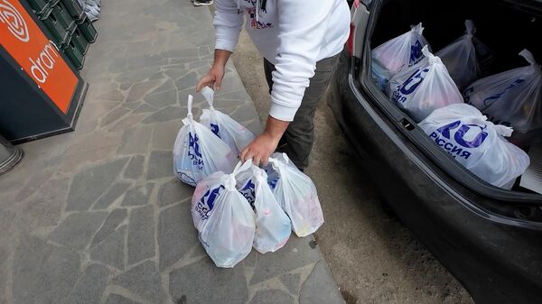 Больше 7000 переселенцев из Нагорного Карабаха в Армении получили гуманитарную помощь при поддержке АНО Евразия  - Sputnik Армения