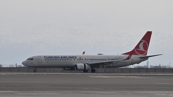 Первый рейс авиакомпании Turkish Airlines Стамбул – Ереван – Стамбул в Международном аэропорту Звартноц (11 марта 2026). Еревaн - Sputnik Армения