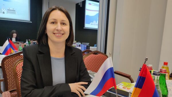 Екатерина Возжаева, руководитель отдела внешней торговли компании “Ижсинтез-Химпром” (Ижевск) - Sputnik Армения