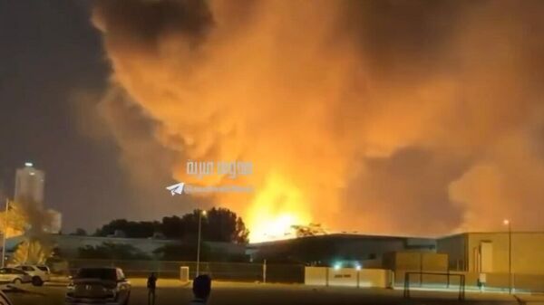 Иран выпустил ракеты по американским базам в Бахрейне - Sputnik Армения