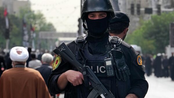 Офицер полиции Ирана - Sputnik Армения