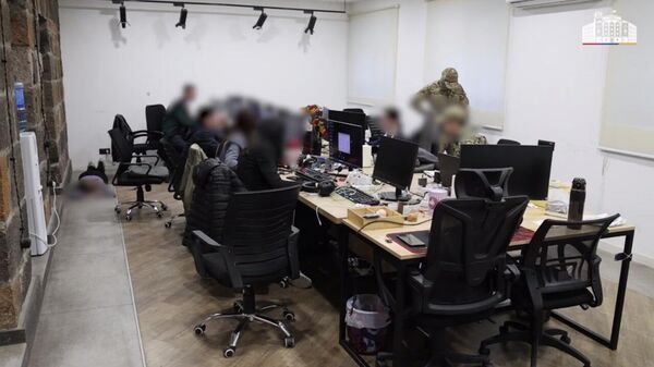 Քրեական ոստիկանները բացահայտել են «Romantic scam» մեթոդի կիրառմամբ համակարգչային հափշտակություններ կատարող խմբի - Sputnik Արմենիա