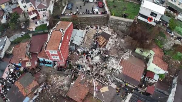 В районе Фатих в Стамбуле обрушились здания - Sputnik Արմենիա