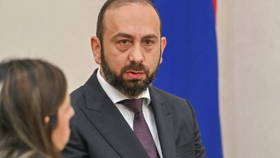 Министр иностранных дел Арарат Мирзоян на очередном заседании Постоянного комитета по иностранным делам Национального собрания Армении (23 марта 2026). Еревaн