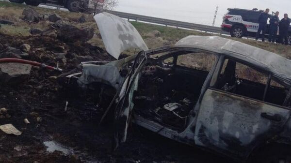 Փարպի գյուղի մոտակայքում մեքենա է այրվել - Sputnik Արմենիա