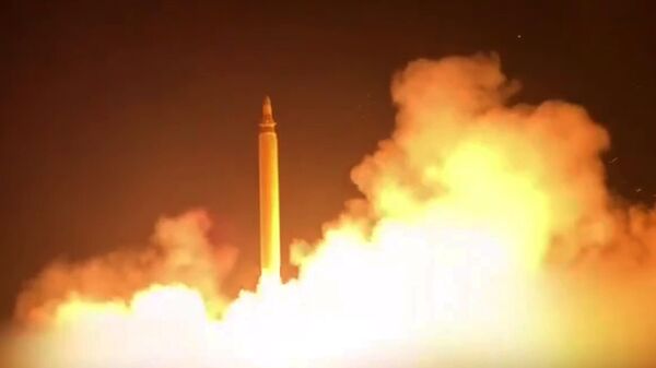 Кадры 80-й волны ракетных ударов по территории Израиля и американским военным базам в регионе - Sputnik Армения