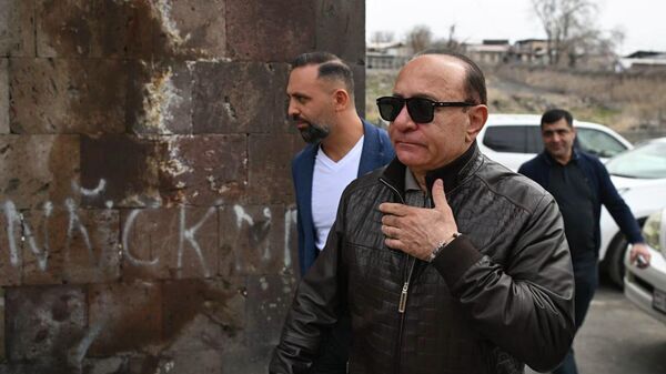 Հովիկ Աբրահամյանն ու Երեմ սարգսյանը - Sputnik Արմենիա