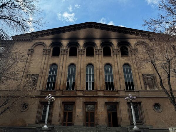 «Կանազ» մշակույթի տունը հրդեհից հետո - Sputnik Արմենիա