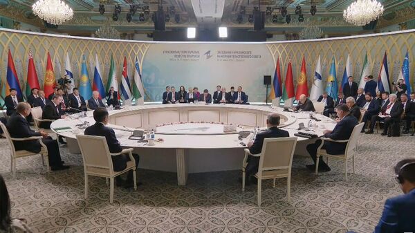 Մեկնարկել է ԵԱՏՄ միջկառավարական խորհրդի ընդլայնված կազմով նիստը - Sputnik Արմենիա