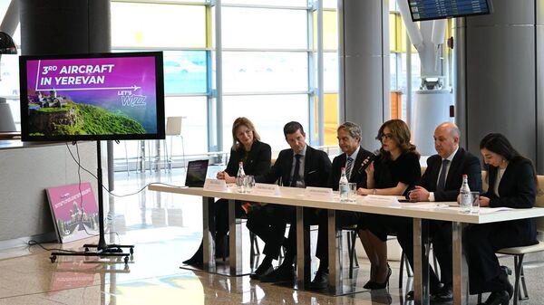 Пресс-конференция венгерской авиакомпании Wizz Air (27 марта 2026). Еревaн - Sputnik Армения