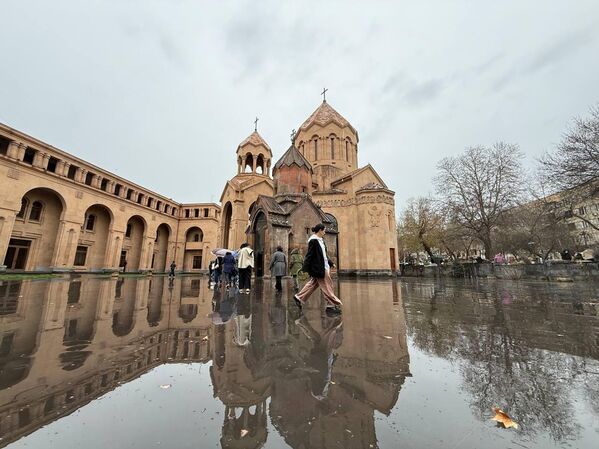 Ծաղկազարդը Երևանի Սուրբ Աստվածածին Կաթողիկե եկեղեցում - Sputnik Արմենիա