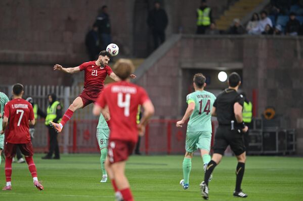 Наир Тикнизян во время товарищеского матча по футболу между сборными Армении и Беларуси - Sputnik Армения